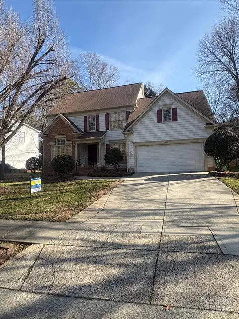 5828 Swanston Dr, Charlotte, NC 28269