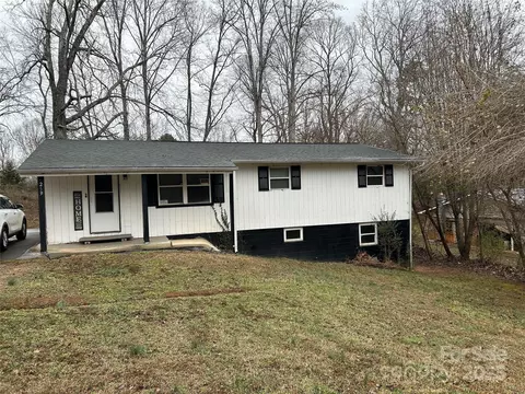 259 Seitz Dr, Forest City, NC 28043