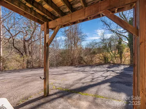 Exterior - 53 Vancott Ct, Clyde, NC 28721 photo 3 of 3