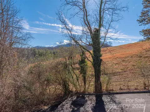 Exterior - 53 Vancott Ct, Clyde, NC 28721 photo 2 of 3