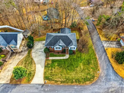 View/Area - 3392 Overbrook Dr, Conover, NC 28613 photo 1 of 3