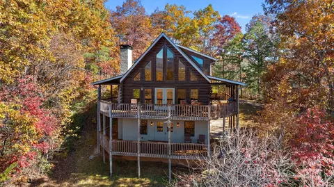 651 Hidden Acres Trl, Franklin, NC 28734