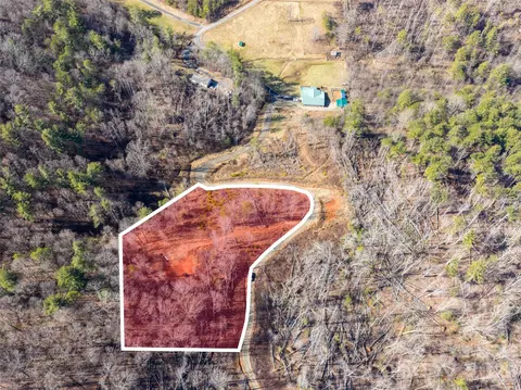 87 Old Stewart Rd, Weaverville, NC 28787