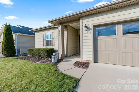 4995 Looking Glass Trl, Denver, NC 28037