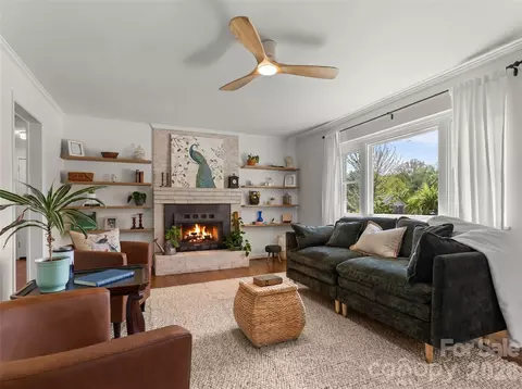 97 Allison Rd, Brevard, NC 28712