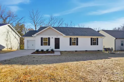 1207 Suncrest Ave, Statesville, NC 28677