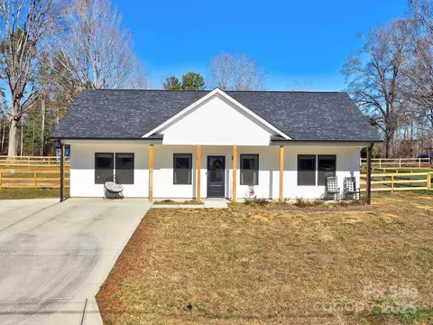 140 Elizabeth Ave, Salisbury, NC 28144