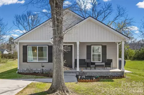 1375 Crawford Rd, Rock Hill, SC 29730