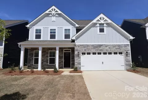 1321 Fremont Dr, Wingate, NC 28174