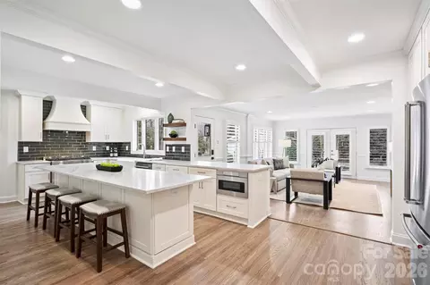 830 Jefferson Dr, Charlotte, NC 28270