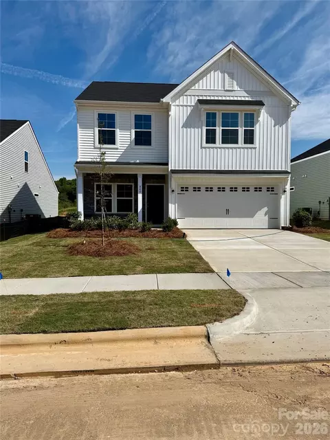 940 Leyna Ct, Newton, NC 28658