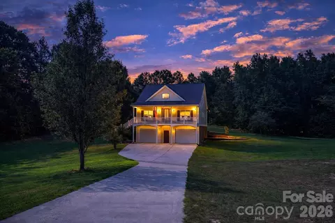 556 Peaceful Creek Dr, York, SC 29745