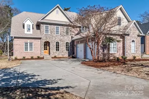 8388 Rocky River Rd, Harrisburg, NC 28075