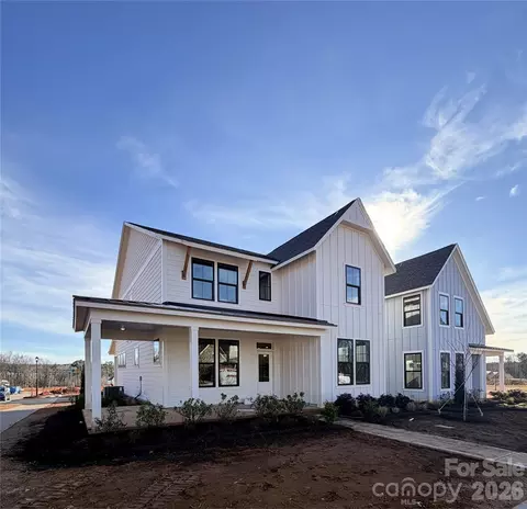 6105 Westheart Way, Charlotte, NC 28278