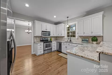 17433 Glassfield Dr, Huntersville, NC 28078