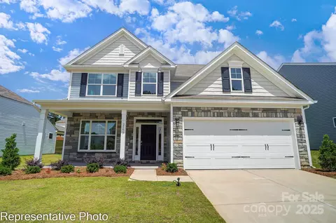 1437 Ardmore Dr, Sherrills Ford, NC 28673