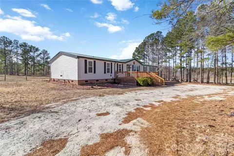 482 Pine Rd, Jefferson, SC 29718 photo 3