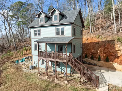 64 Crystal June Ln, Asheville, NC 28803