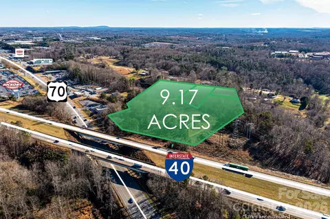 400 Us 70 Se Hwy SE, Hickory, NC 28602