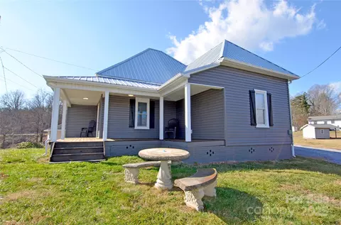 150 Hoyle 7 St #7, Marion, NC 28752