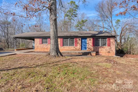 203 Seitz Dr, Forest City, NC 28043