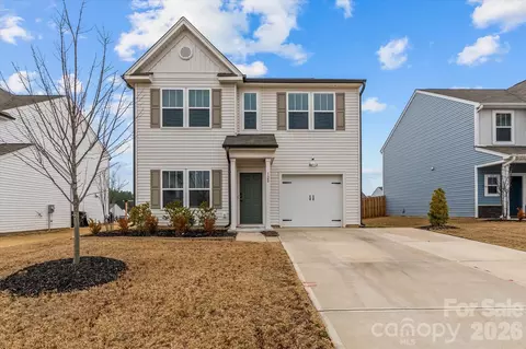 120 Slalom St, Statesville, NC 28677