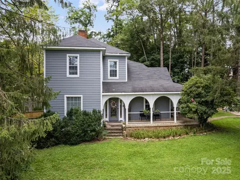 145 Shackford 3 St #3, Waynesville, NC 28786