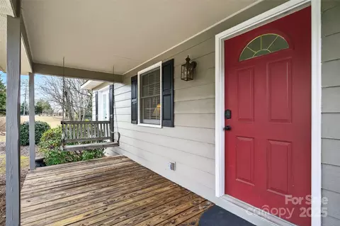 705 Hooper Creek Rd, Tryon, NC 28782 photo 4