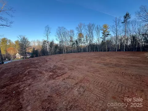 91 Westview Dr, Marion, NC 28752