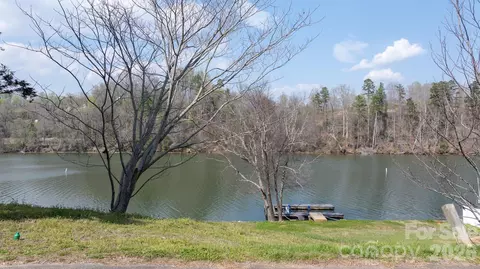 207 Catawba Ave, Hickory, NC 28601 photo 11