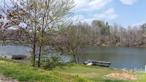 207 Catawba Ave, Hickory, NC 28601 photo 7