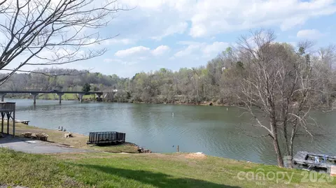 207 Catawba Ave, Hickory, NC 28601 photo 14