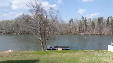 207 Catawba Ave, Hickory, NC 28601 photo 16