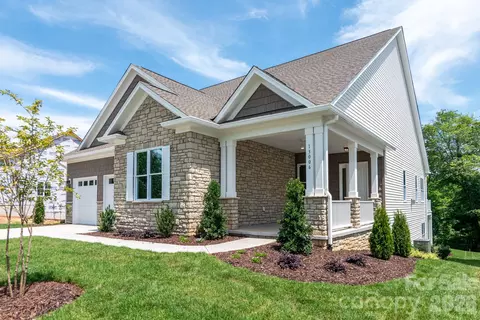 Exterior - 13006 Hazelbrook Ln, Cornelius, NC 28031 photo 4 of 10