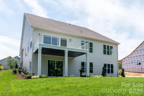 Exterior - 13006 Hazelbrook Ln, Cornelius, NC 28031 photo 7 of 10