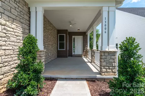 Exterior - 13006 Hazelbrook Ln, Cornelius, NC 28031 photo 5 of 10