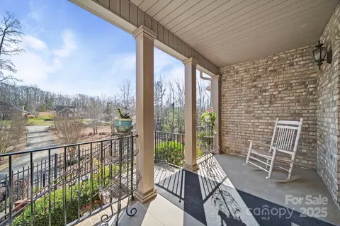 Exterior - 1024 Lyndon Dr, Lancaster, SC 29720 photo 6 of 10