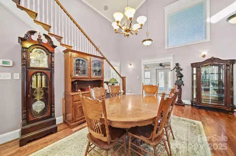 Dining - 1024 Lyndon Dr, Lancaster, SC 29720 photo 2 of 3