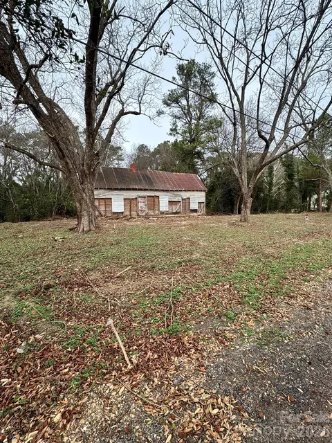 1100 Pecan St, Wadesboro, NC 28170