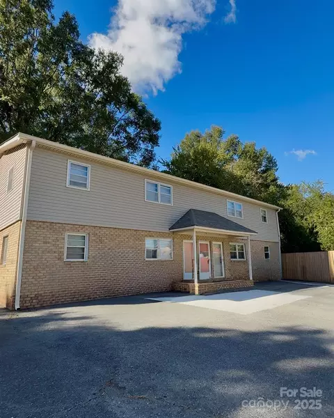 1554 Barringer St, Mount Pleasant, NC 28124