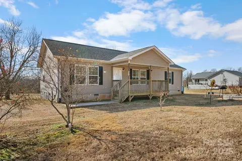 3200 Craig Ave, Valdese, NC 28690