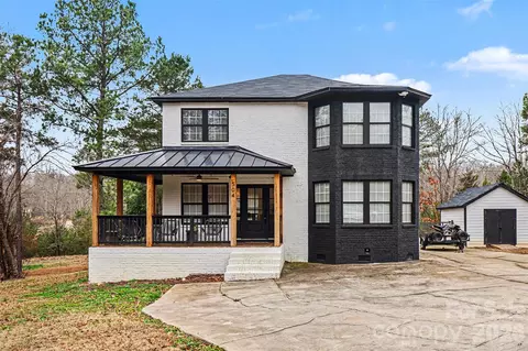504 Six Mile Creek Rd, Lancaster, SC 29720