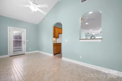 906 3rd Street Ne Dr NE, Conover, NC 28613 photo 23