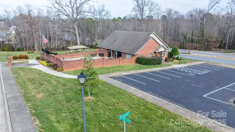 906 3rd Street Ne Dr NE, Conover, NC 28613 photo 41
