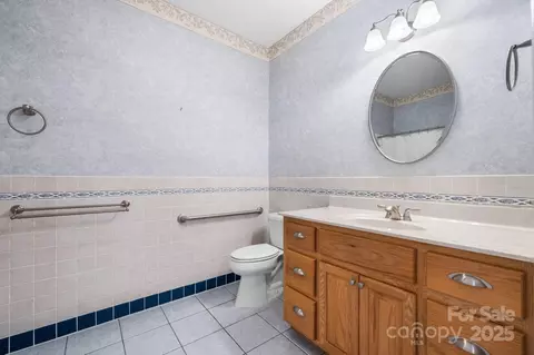 906 3rd Street Ne Dr NE, Conover, NC 28613 photo 19