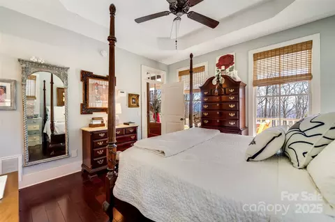 Bedroom - 1226 Monteith Branch Rd, Sylva, NC 28779 photo 3 of 6