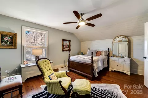 Bedroom - 1226 Monteith Branch Rd, Sylva, NC 28779 photo 6 of 6