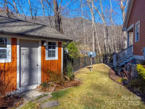 Exterior - 1226 Monteith Branch Rd, Sylva, NC 28779 photo 4 of 14