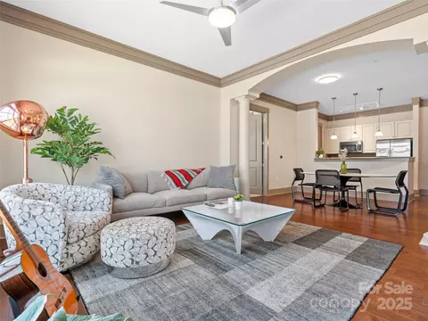 42 Schenck B09 Pkwy #B09, Asheville, NC 28803