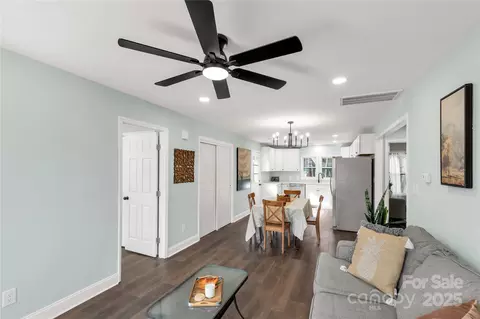 Living - 608 Rock St, Lancaster, SC 29720 photo 1 of 3
